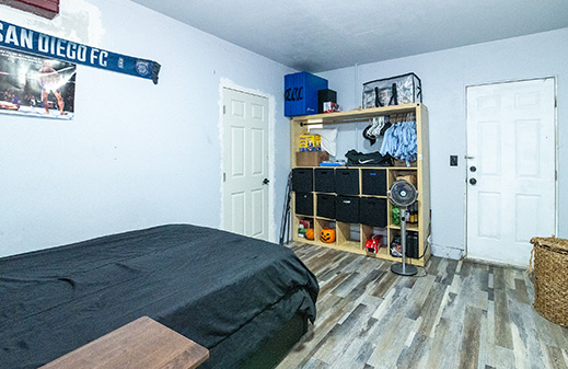 1433 Pequena San Diego, CA 92154