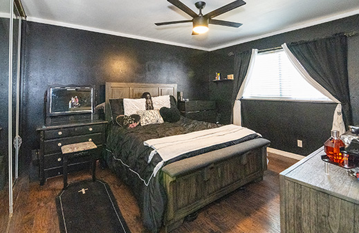 1433 Pequena San Diego, CA 92154