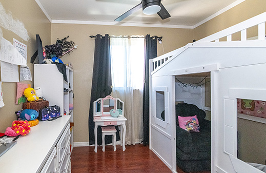 1433 Pequena San Diego, CA 92154