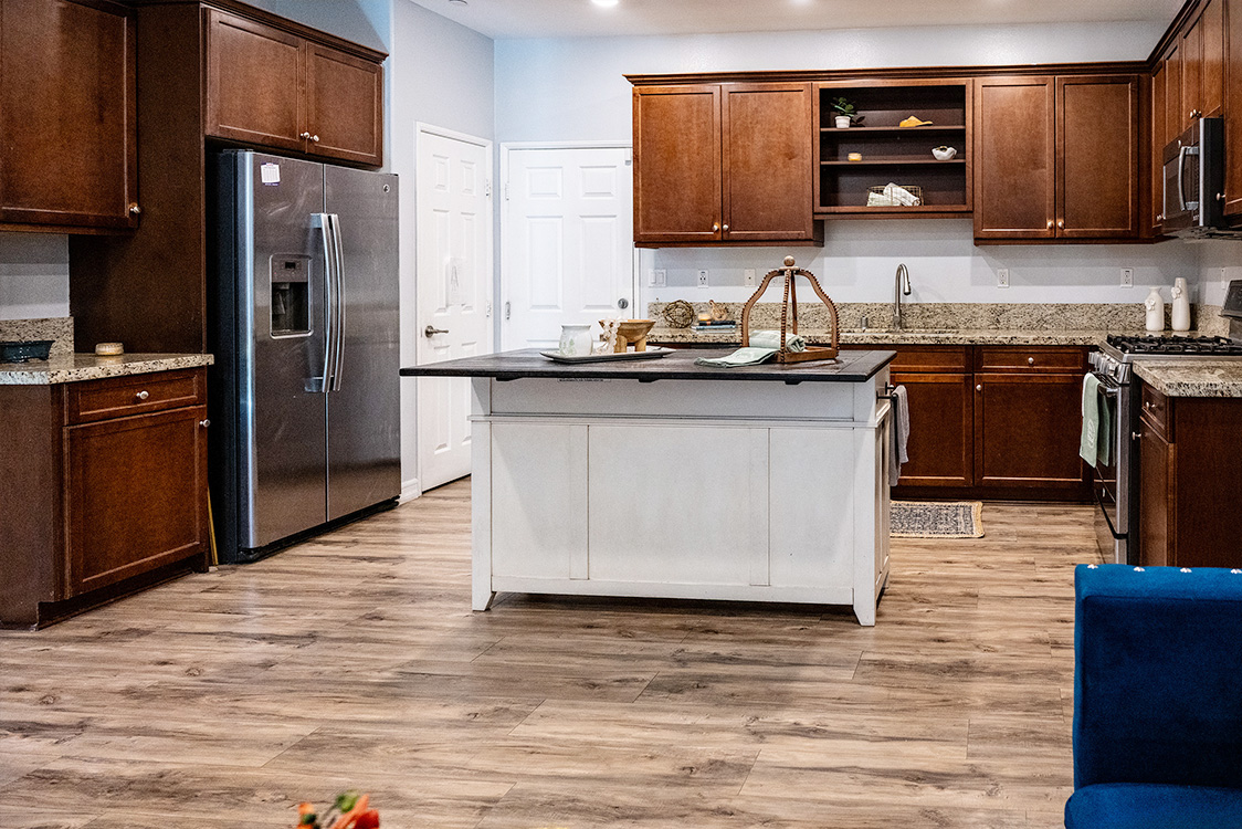 4Br Condominium